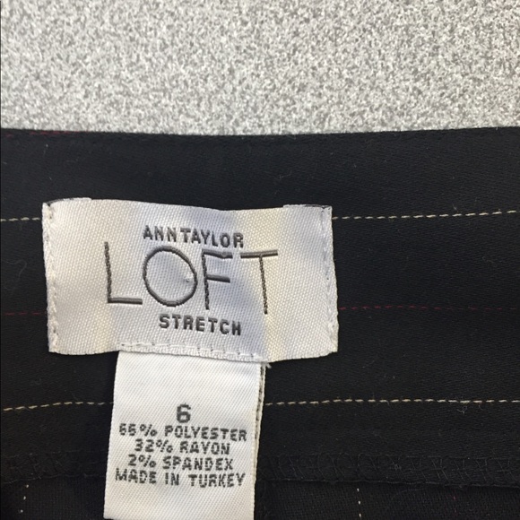 Ann Taylor Loft women’s pants. Pinstriped Size 6. - Picture 6 of 6